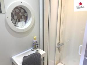 Prodej - jiné, Praha - Hlubočepy, Strakonická, 35 m2