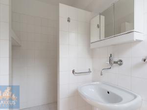 Pronájem kanceláře, Praha - Lhotka, Na dlouhé mezi, 436 m2