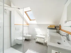 Prodej ubytování, Rožmberk nad Vltavou, 257 m2