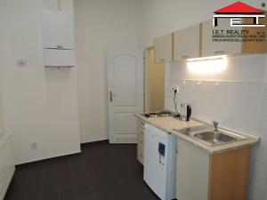 Pronájem bytu 2+kk, Praha - Nové Město, Spálená, 46 m2