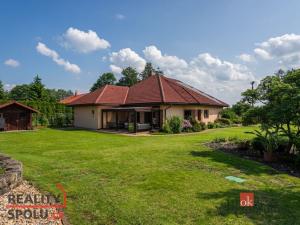 Prodej rodinného domu, Mokrovousy, 221 m2