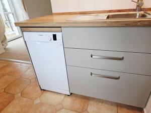 Pronájem bytu 2+1, Chvatěruby, 52 m2