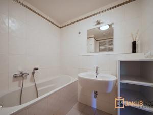 Prodej bytu 3+kk, Harrachov, 77 m2