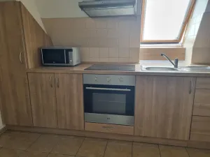 Pronájem bytu 1+1, Hradec Králové, Velké náměstí, 42 m2