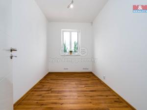 Prodej rodinného domu, Vlkov pod Oškobrhem, 115 m2
