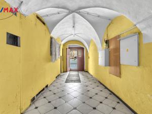 Prodej činžovního domu, Hostinné, Náměstí, 420 m2