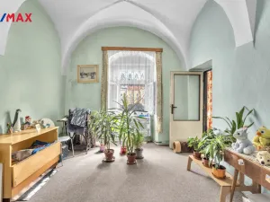 Prodej činžovního domu, Hostinné, Náměstí, 420 m2