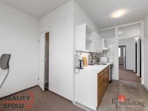 Prodej bytu 4+1, Mariánské Lázně - Úšovice, Kubelíkova, 85 m2