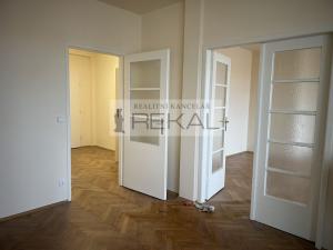 Pronájem bytu 2+1, Praha - Vinohrady, Londýnská, 90 m2