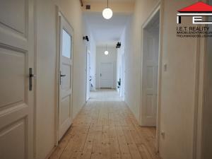 Pronájem bytu 1+kk, Ostrava, Nádražní, 20 m2