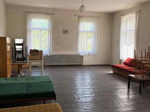 Prodej rodinného domu, Javorník - Horní Hoštice, 750 m2
