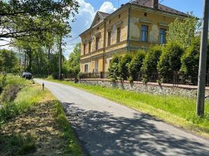 Prodej rodinného domu, Javorník - Horní Hoštice, 750 m2