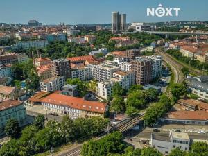 Pronájem garážového stání, Praha - Nusle, Muzikova, 18 m2