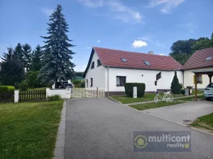Prodej rodinného domu, Hlubočany, 320 m2
