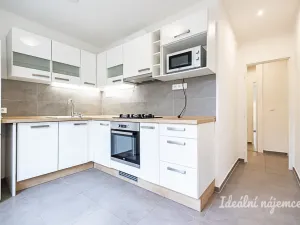 Pronájem bytu 2+1, Praha - Hloubětín, Zelenečská, 54 m2