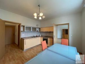 Pronájem bytu 1+1, Karlovy Vary, Studentská, 46 m2