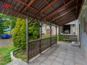 Prodej rodinného domu, Brniště - Luhov, 250 m2