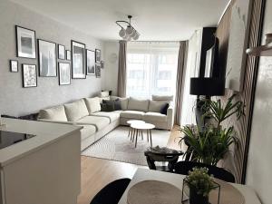 Prodej bytu 2+kk, Praha - Dolní Měcholupy, Honzíkova, 54 m2