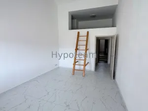Pronájem bytu 2+kk, Ústí nad Labem - Ústí nad Labem-centrum, Jateční, 45 m2
