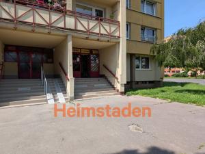 Pronájem obchodního prostoru, Ostrava - Poruba, náměstí Václava Vacka, 35 m2