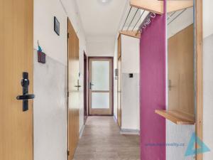 Prodej bytu 2+1, Nová Paka, Achátová, 47 m2