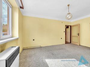 Prodej bytu 2+1, Nová Paka, Achátová, 47 m2