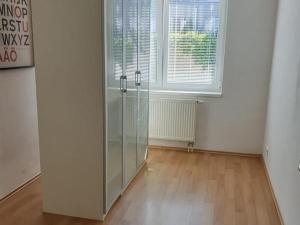 Pronájem bytu 3+kk, Praha - Hlubočepy, Chlupáčova, 70 m2
