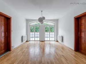 Pronájem vily, Praha - Troja, Na Salabce, 510 m2