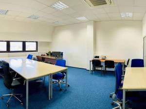 Pronájem kanceláře, Praha - Hradčany, Milady Horákové, 190 m2