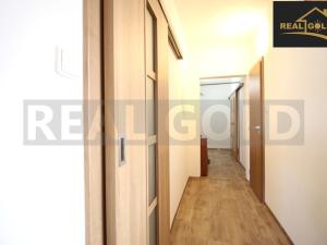 Prodej bytu 3+1, Třebíč, Kpt. Jaroše, 74 m2
