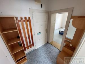 Prodej bytu 2+1, Krnov - Pod Cvilínem, Čsl. armády, 70 m2