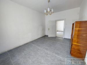 Prodej bytu 2+1, Krnov - Pod Cvilínem, Čsl. armády, 70 m2
