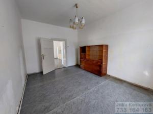 Prodej bytu 2+1, Krnov - Pod Cvilínem, Čsl. armády, 70 m2