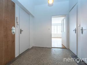 Pronájem bytu 2+1, Praha - Kobylisy, Na Stírce, 70 m2