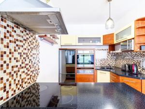 Pronájem bytu 2+kk, Praha - Malešice, Univerzitní, 63 m2