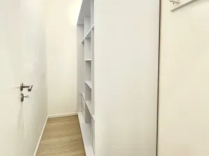 Pronájem bytu 2+kk, Praha - Libeň, Na Rokytce, 56 m2