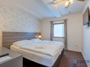Prodej ubytování, Svoboda nad Úpou, 5. května, 1050 m2