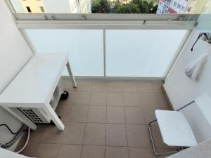 Pronájem bytu 2+kk, Praha - Černý Most, Kpt. Stránského, 41 m2