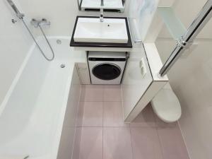 Pronájem bytu 2+kk, Praha - Černý Most, Kpt. Stránského, 41 m2