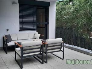 Pronájem bytu 2+kk, Praha - Strašnice, Mrštíkova, 52 m2