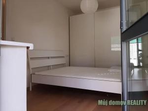 Pronájem bytu 2+kk, Praha - Strašnice, Mrštíkova, 52 m2