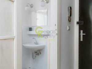 Pronájem bytu 2+1, Praha - Nové Město, Ve Smečkách, 60 m2