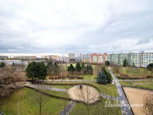 Pronájem bytu 3+kk, Praha - Petrovice, Rezlerova, 65 m2