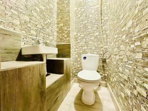 Prodej rodinného domu, Tlučná, Hlavní, 220 m2