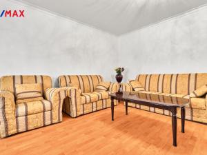 Prodej bytu 3+1, Karlovy Vary, Raisova, 118 m2