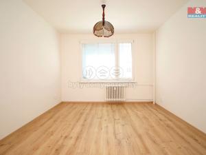 Pronájem bytu 1+1, Hradec Králové - Nový Hradec Králové, Prostějovská, 38 m2