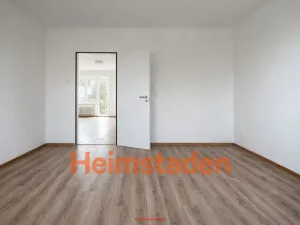 Pronájem bytu 2+1, Karviná - Nové Město, Holubova, 51 m2