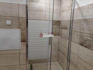 Pronájem bytu 2+1, Děčín - Děčín IX-Bynov, Na Vyhlídce, 48 m2