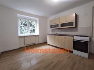 Pronájem bytu 2+1, Karviná - Nové Město, Mánesova, 48 m2