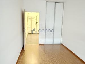 Pronájem bytu 2+kk, Praha, Podkovářská, 52 m2